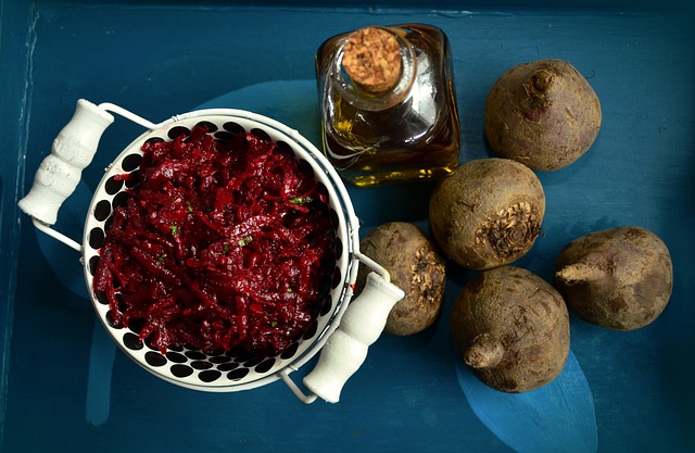 Beet Salad with Goat Cheese and Balsamic
